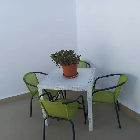 Domus La Terra *